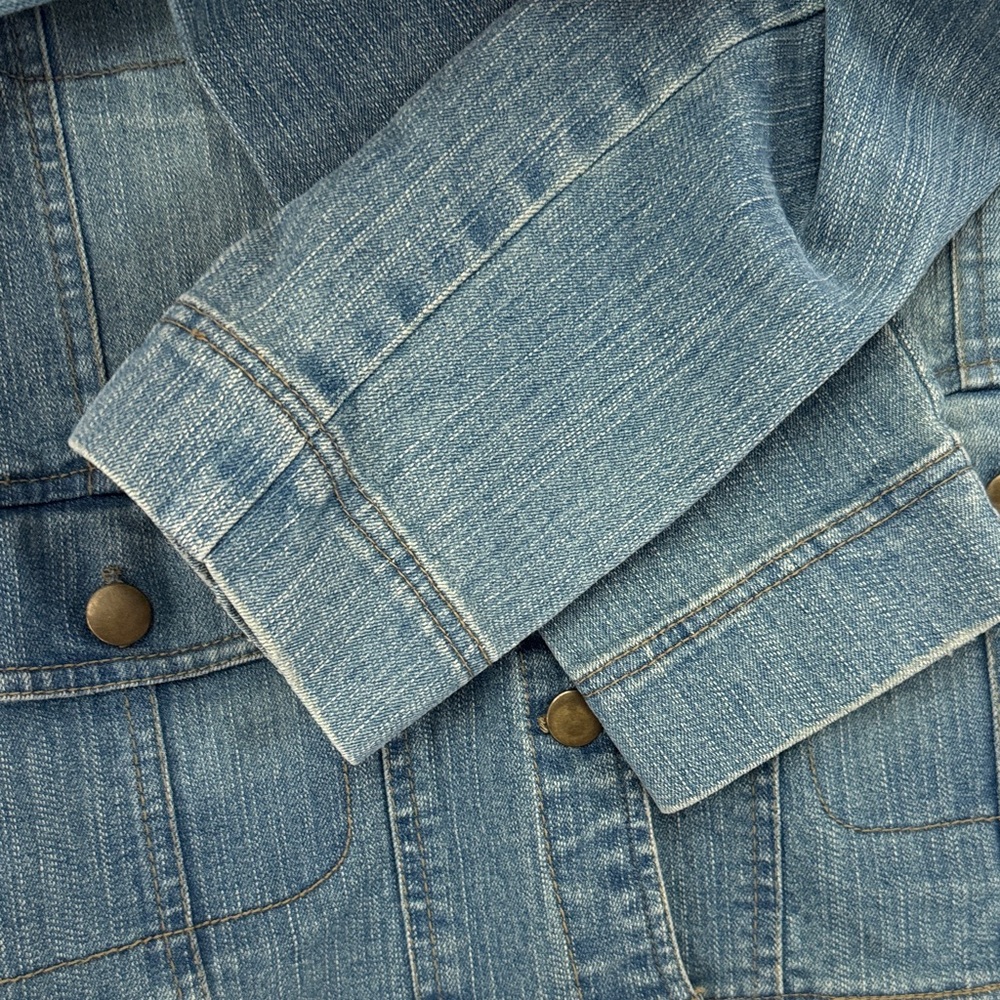 Outer Edge Denim Jacket Size Medium - image 4